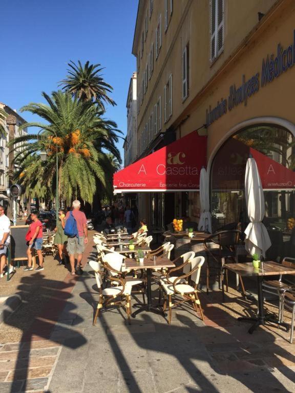 Ajaccio Centre Vieille Ville Imperiale Tt Confort Ttes Commodites 3 A 4 Pers Cathedrale A 300M Mer Port Marche Local Plages Exteriér fotografie